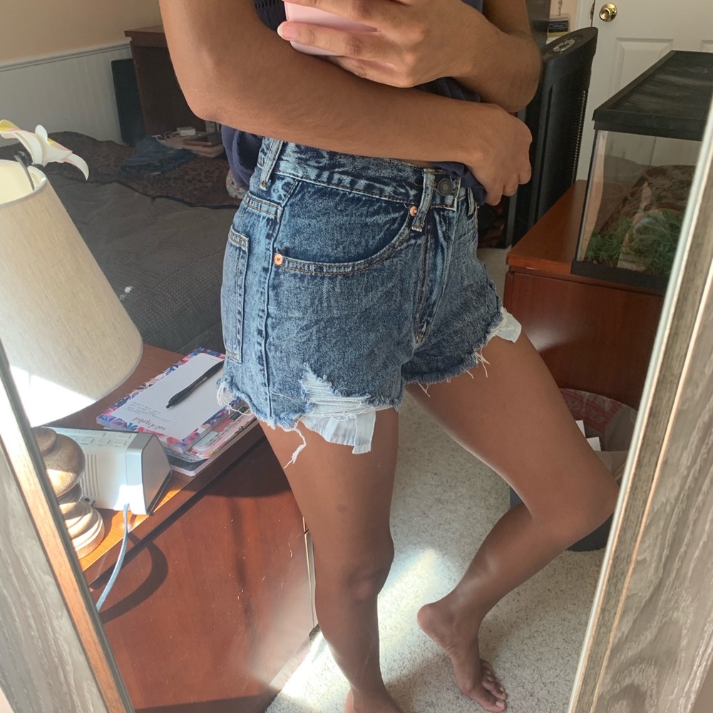 High-Waisted Shorts• Love Culture